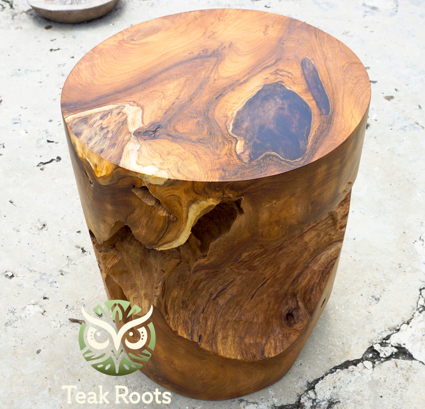 Epoxy Resin Wood Cylinder Stool – Crafted from Teak Root